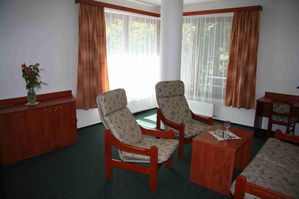 Lazensky Hotel Park Poděbrady Kültér fotó